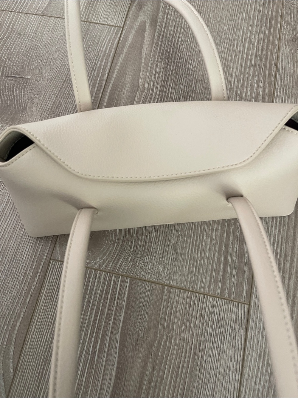 Freja New York Mini Chrystie bag - Picture 6 of 7